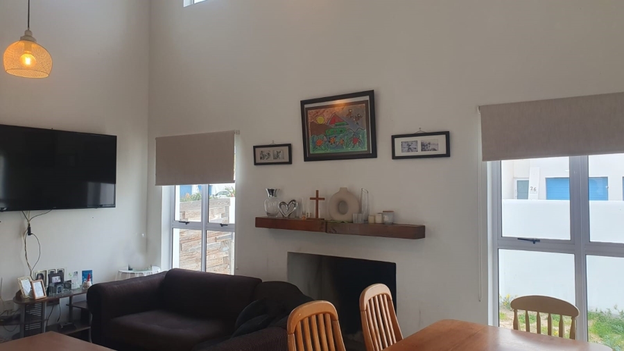 4 Bedroom Property for Sale in Lampiesbaai Western Cape